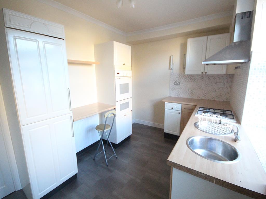 2 bedroom terraced house To Let in Earby - IMG_1173.jpg